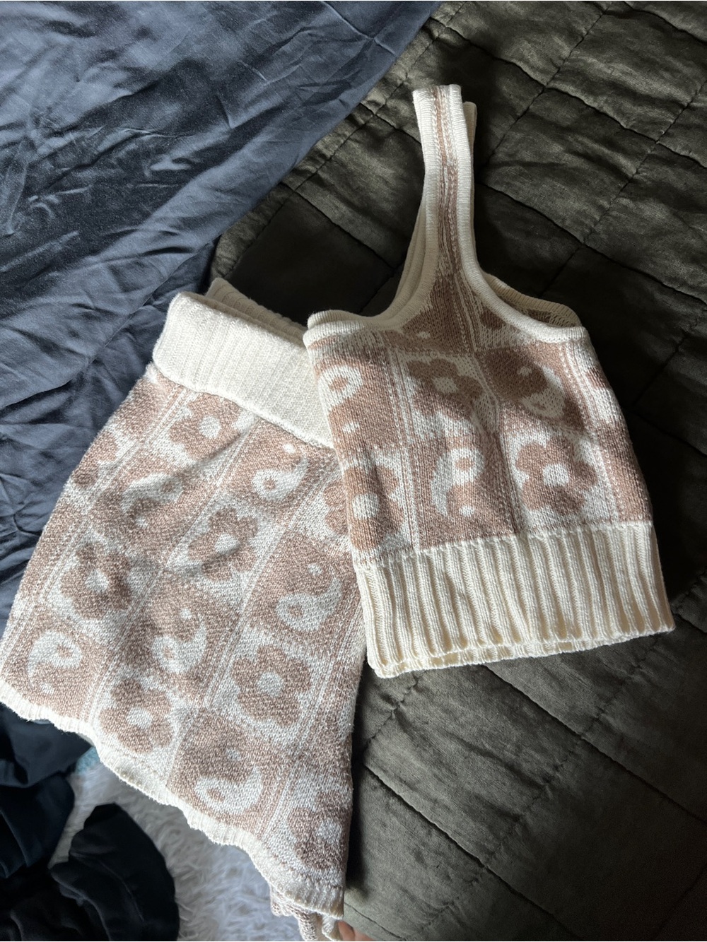 American Eagle Knit Lounge Set